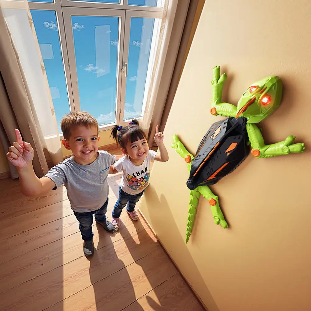 RC Wall-Climbing Lizard
