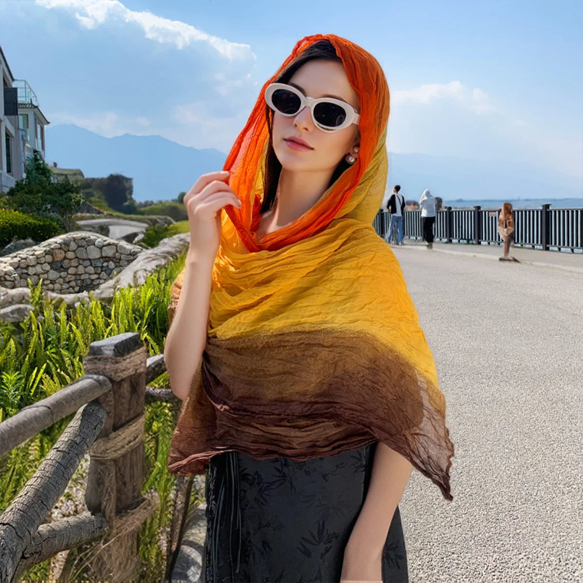 Gradient Linen Travel Scarf