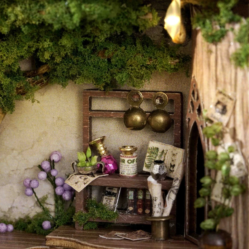 DIY Miniature Dollhouse Kit