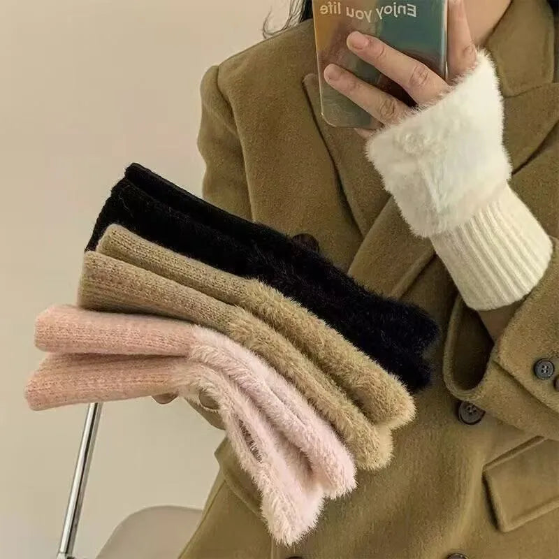 Plush Half-Finger Office Gloves