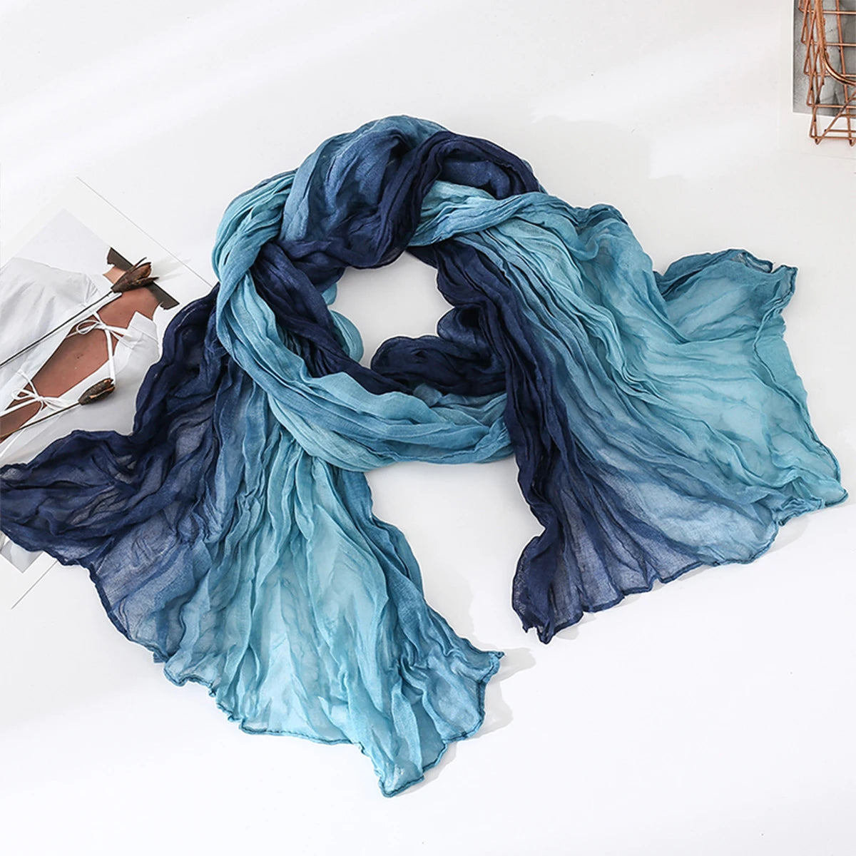 Gradient Linen Travel Scarf