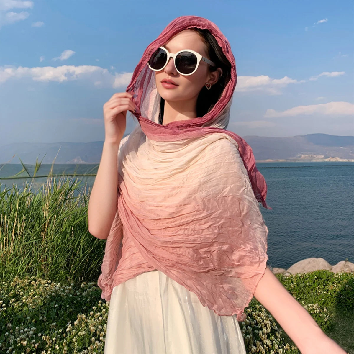 Gradient Linen Travel Scarf